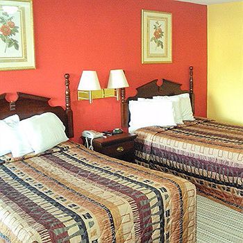 Sunrise Inn - Brownsville Екстер'єр фото